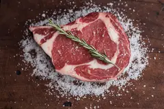 Leckeres und saftiges Steak vom Weiderind
